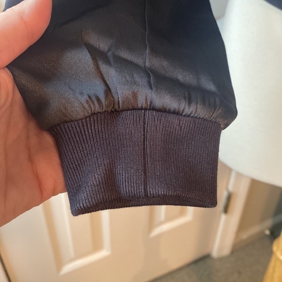 NWT She + Sky Black “Silky” Zip Up Jacket Size Small - Picture 4 of 8